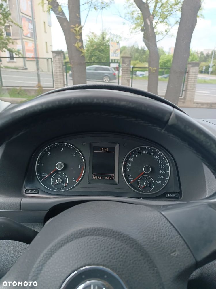 Volkswagen Touran 1.6 TDI DPF BlueMot Comfortline - 5