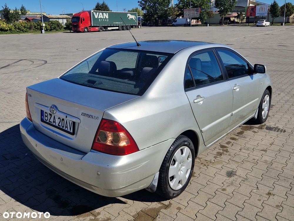 Toyota Corolla - 6