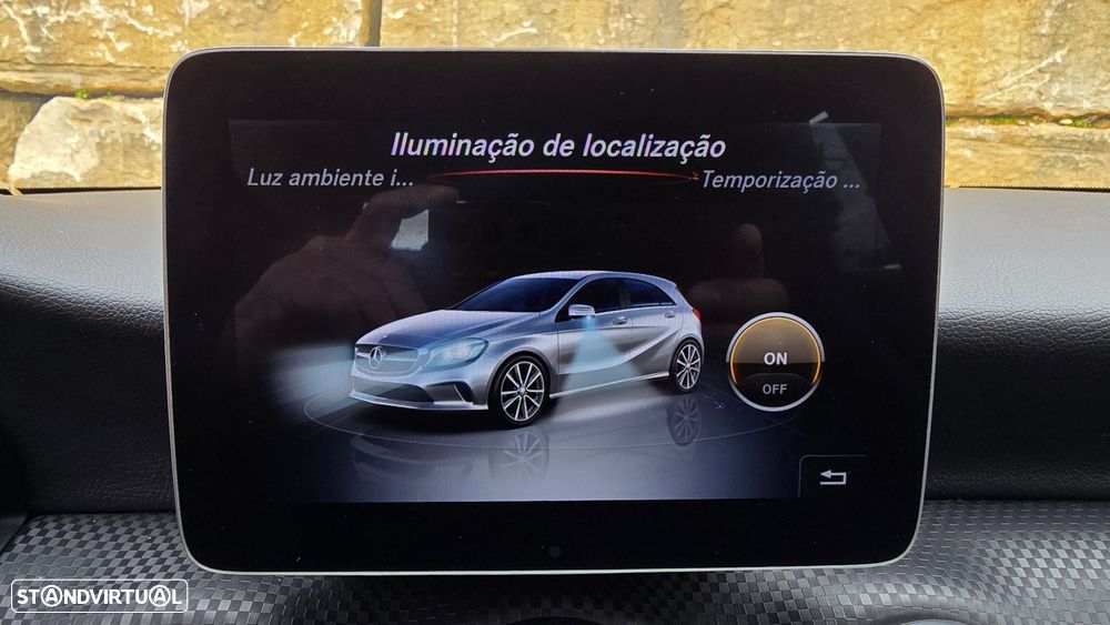 Mercedes-Benz A 180 d Urban - 23