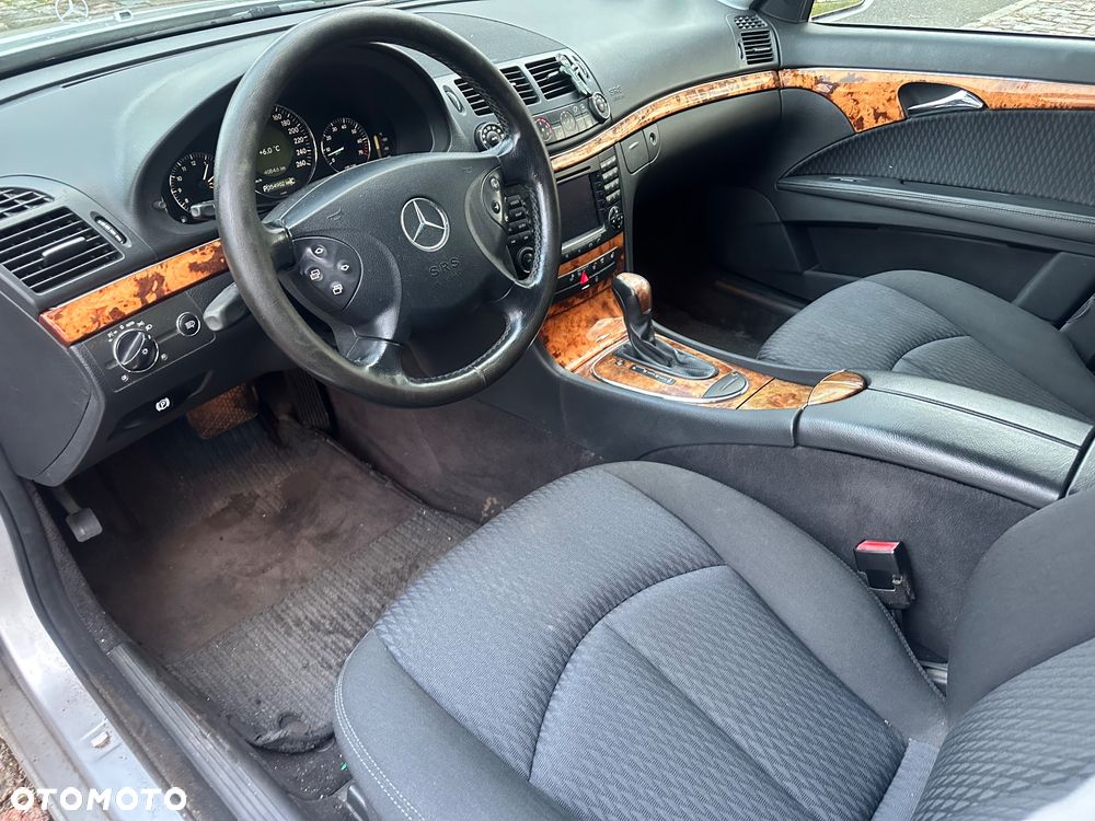 Mercedes-Benz Klasa E 350 4Matic Automatik Elegance - 8