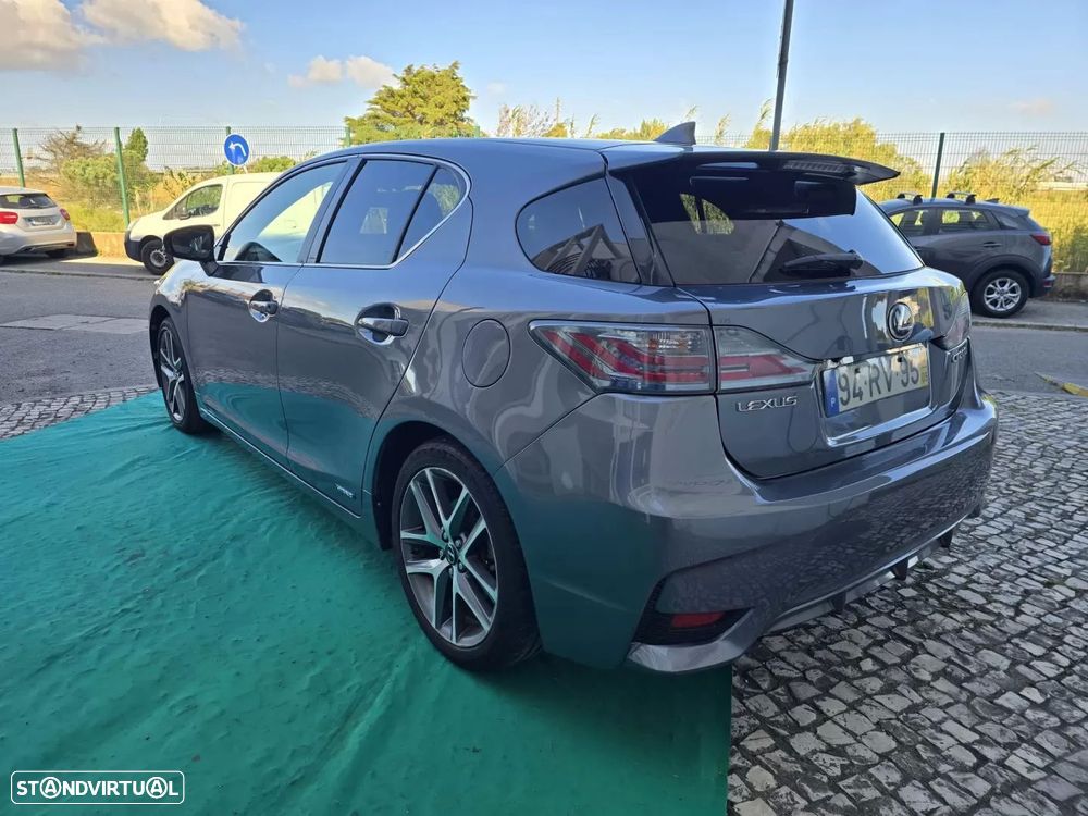 Lexus CT 200h F Sport - 4