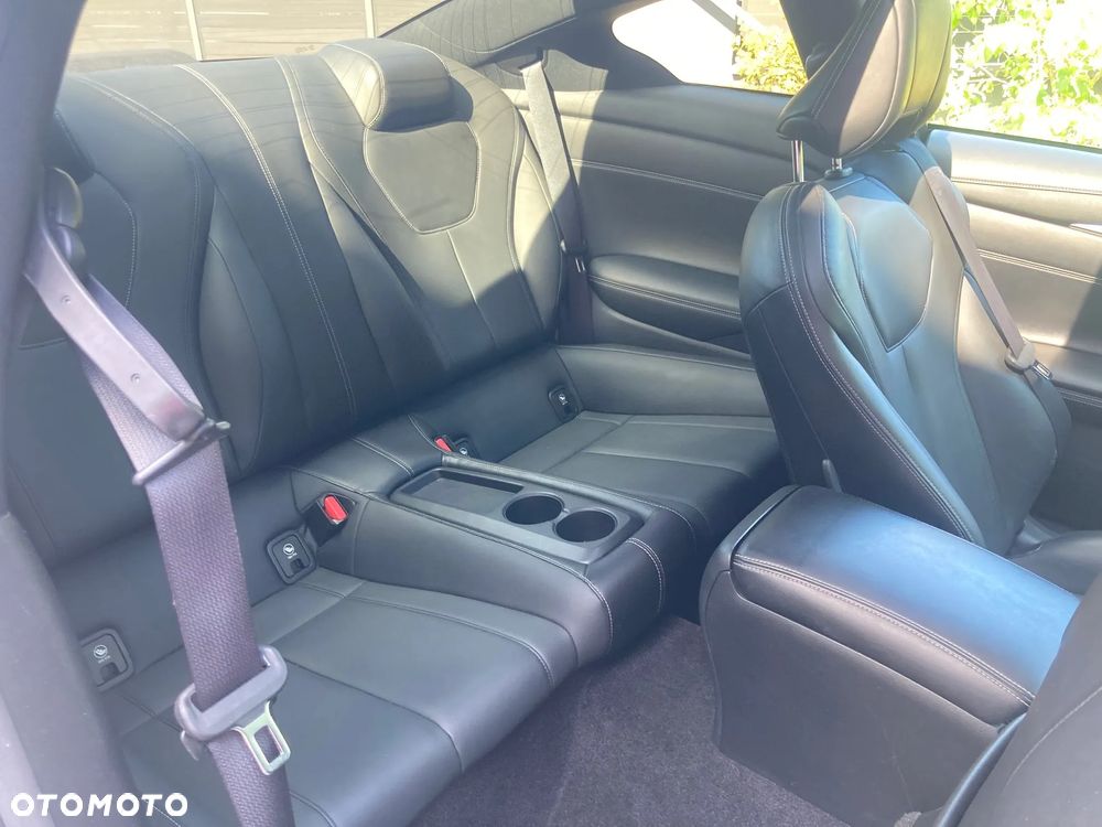 Infiniti Q60 - 9