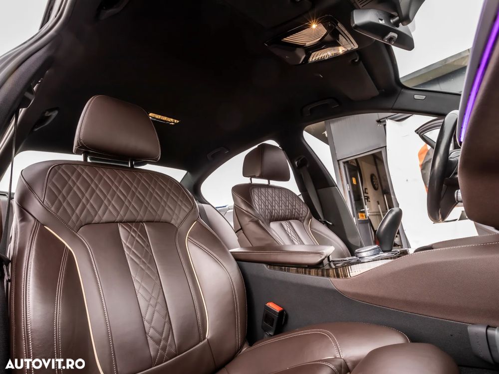 BMW Seria 5 520d Aut. Luxury Line - 5