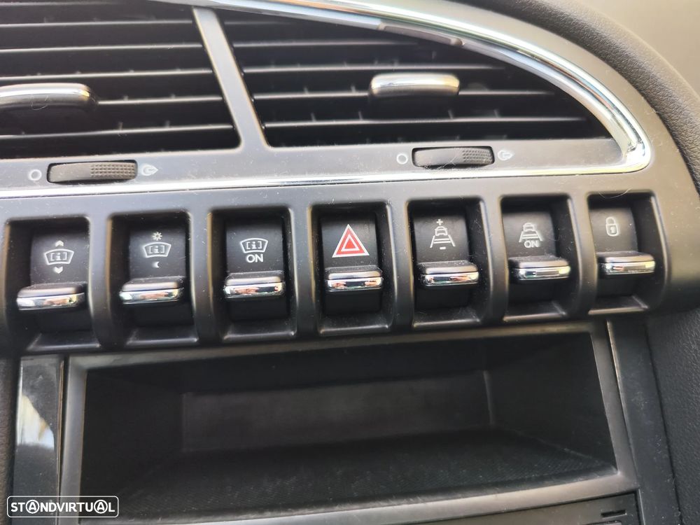 Peugeot 3008 1.6 HDi Allure - 35