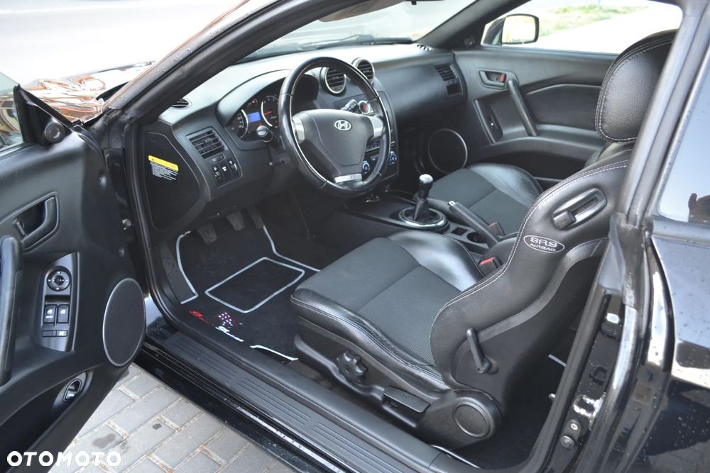 Hyundai Coupe 2.0 GLS - 8