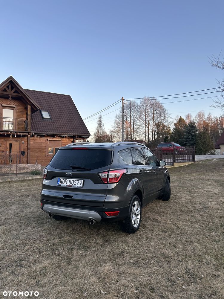 Ford Kuga - 3