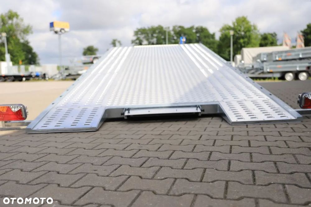 Inny Balhanger OPTILIFT 2745 4.5x2.1 Wypełnienie alu ryfel Uchylna Grawitacyjnie DMC 2700kg Full LED - 16