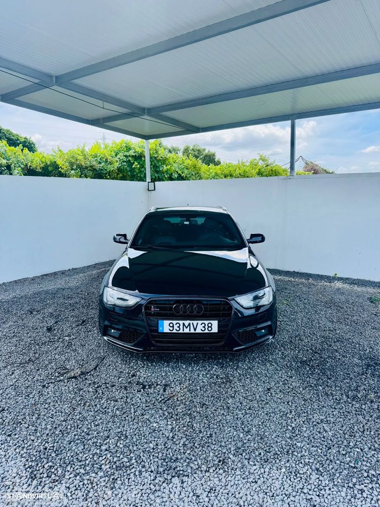 Audi A4 Avant 2.0 TDI S-line - 2