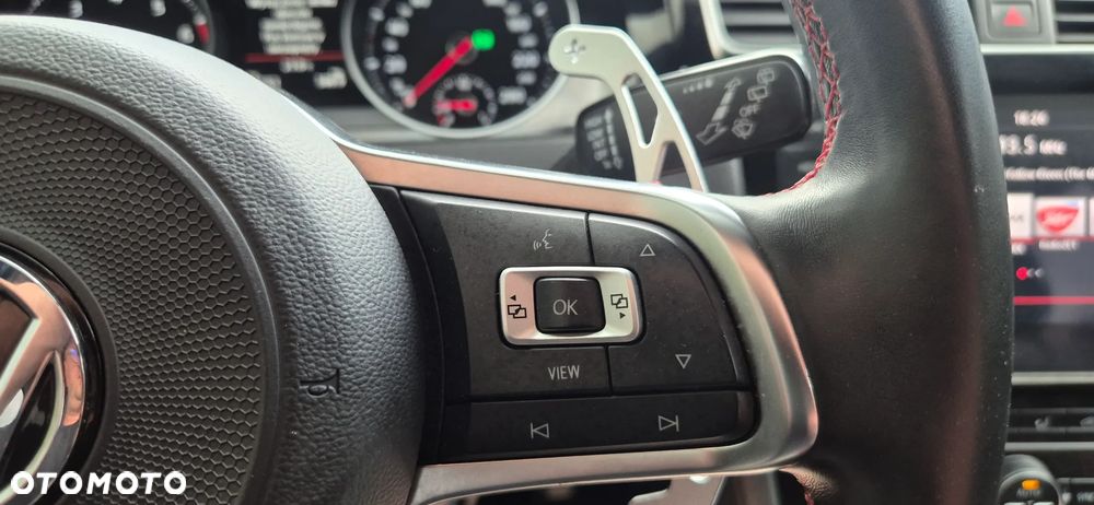Volkswagen Golf 2.0 TSI GTI DSG - 23