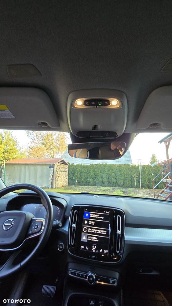 Volvo XC 40 T5 AWD Geartronic Momentum Pro - 11