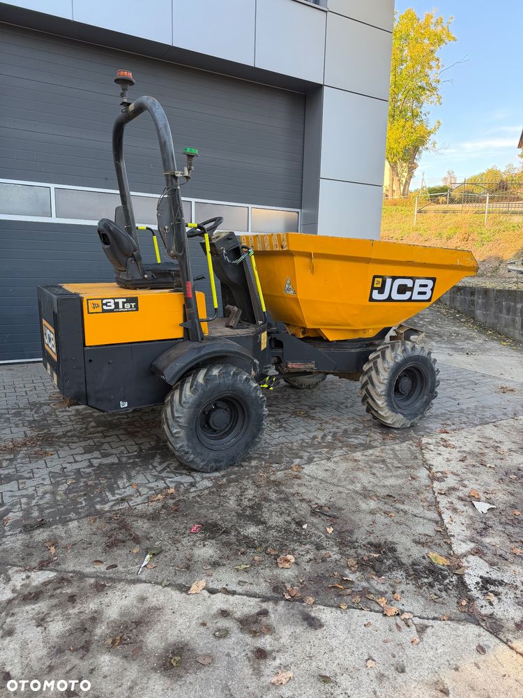 JCB 3TST Hydrostatic - 9