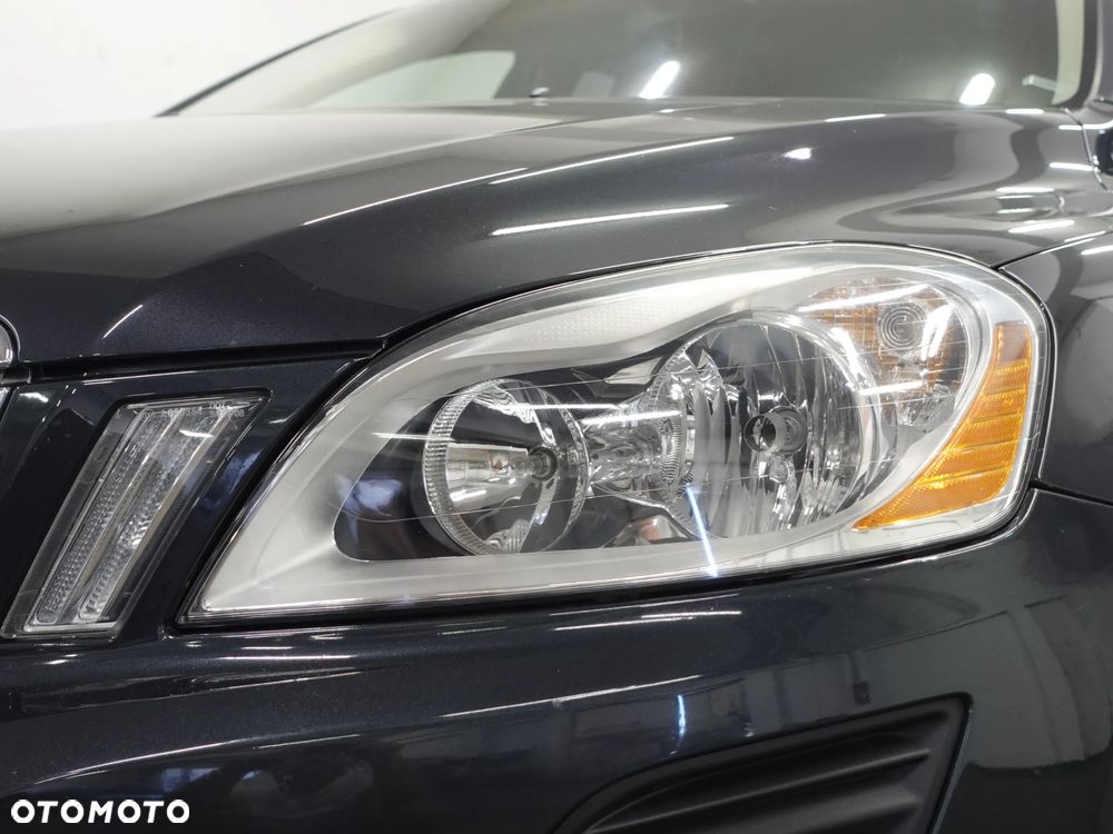 Volvo XC 60 - 14