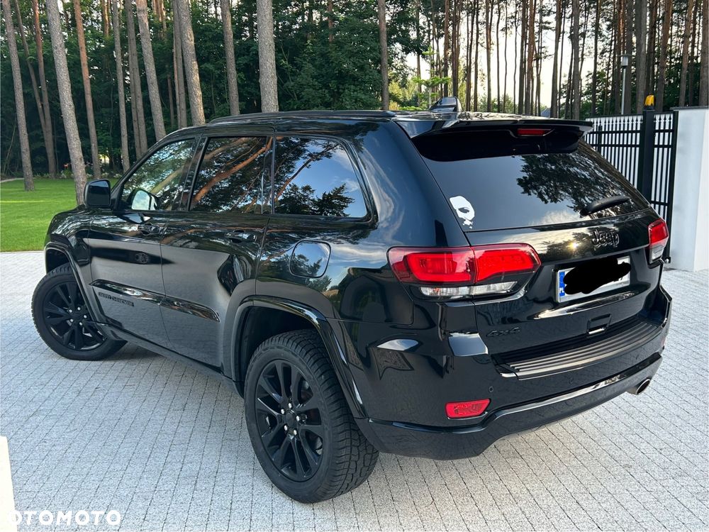 Jeep Grand Cherokee - 6
