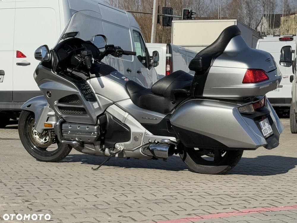 Honda GL - 2