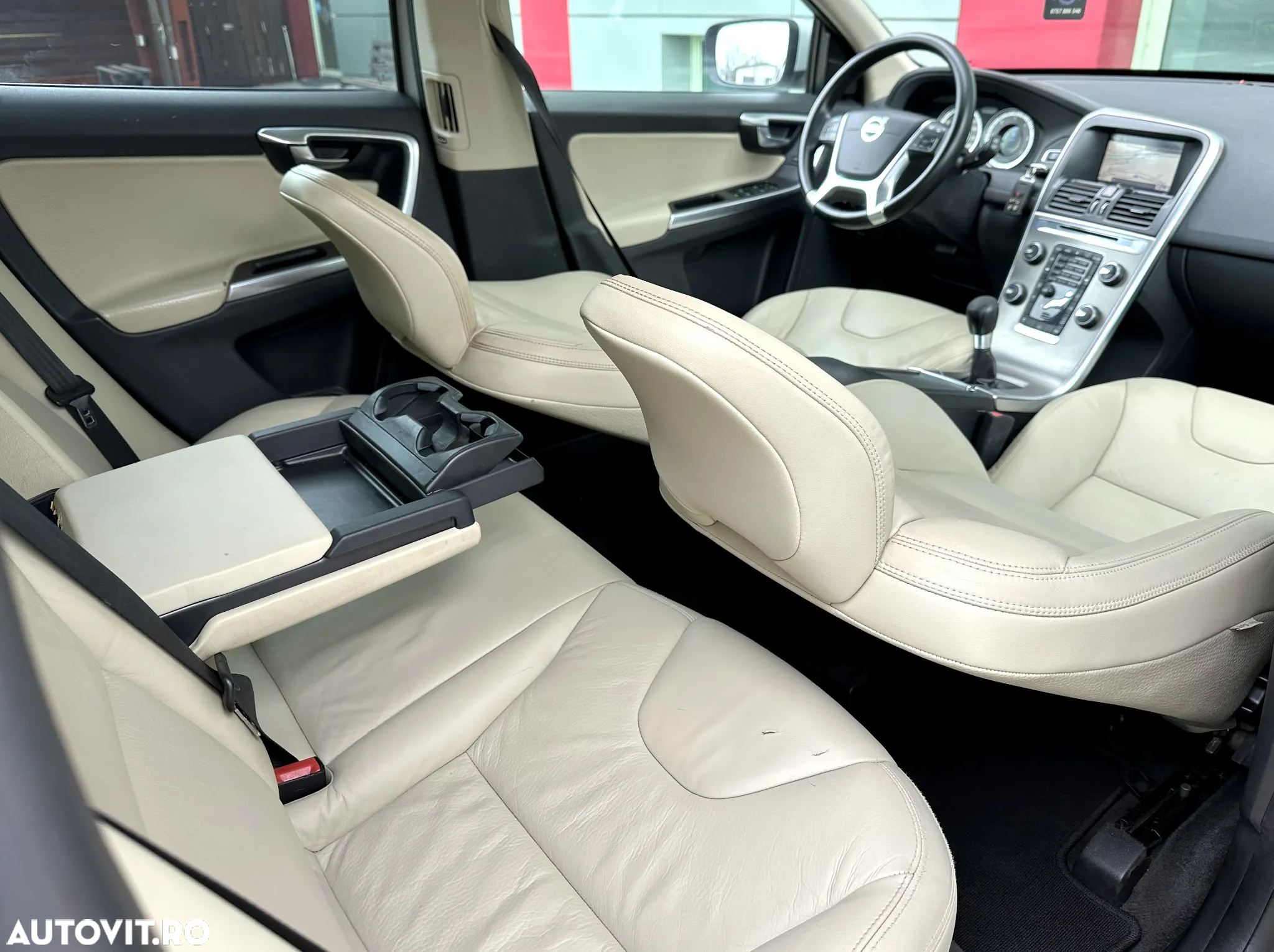 Volvo XC 60 - 10
