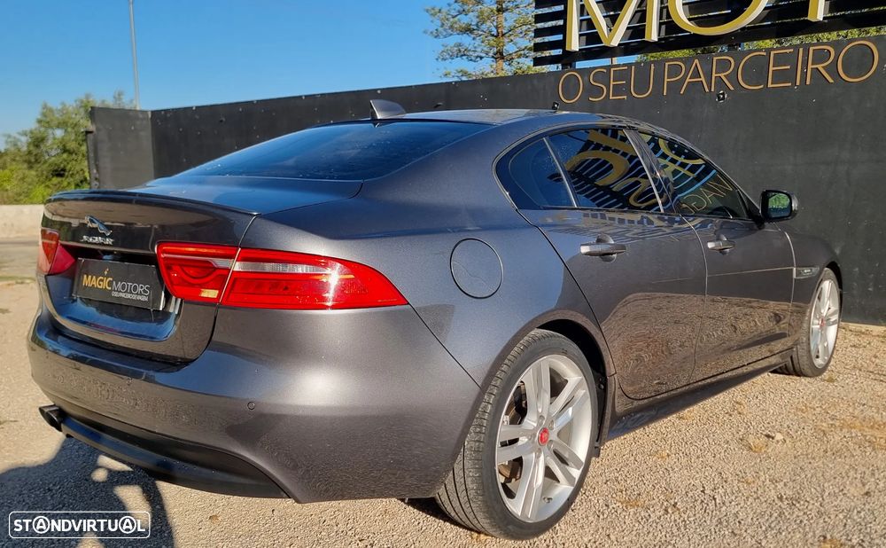 Jaguar XE 20d AWD Aut. R-Sport - 17