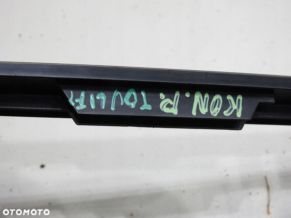 LISTWA OZDOBNA KONSOLI PRAWA VW TOURAN LIFT - 8
