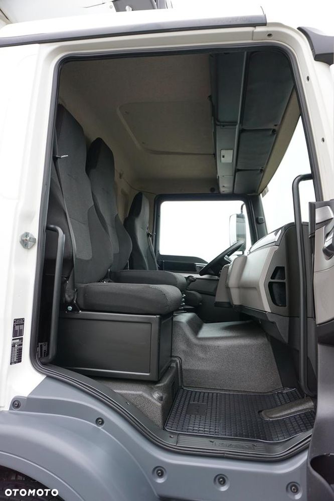 MAN TGM / 15.250 / EURO 6 / CHŁODNIA + WINDA / ŁAD. 6 750 KG / 18 PALET - 8