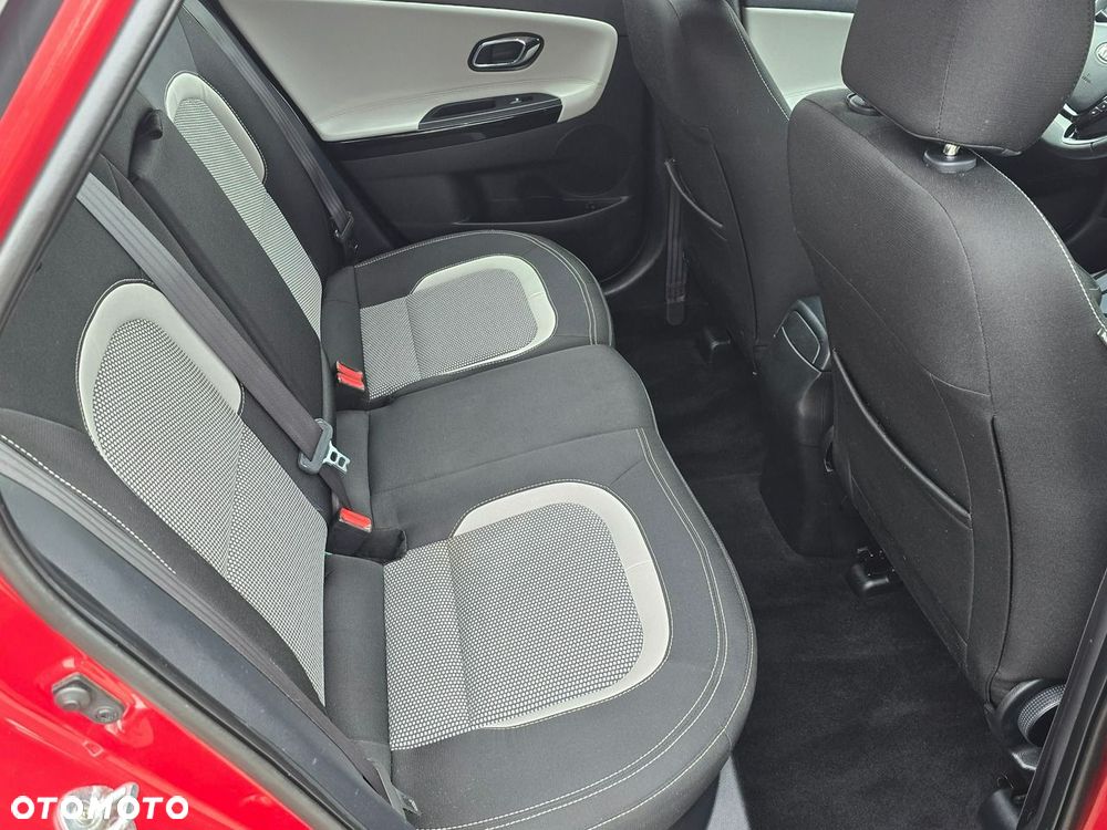 Kia Ceed - 19