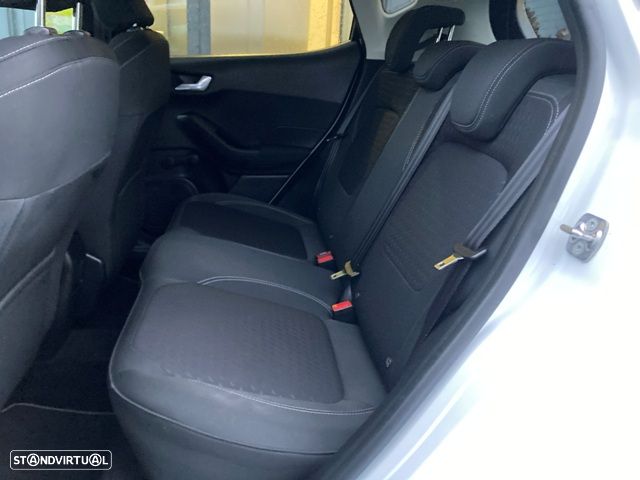 Ford Fiesta 1.0 EcoBoost S&S Titanium - 29