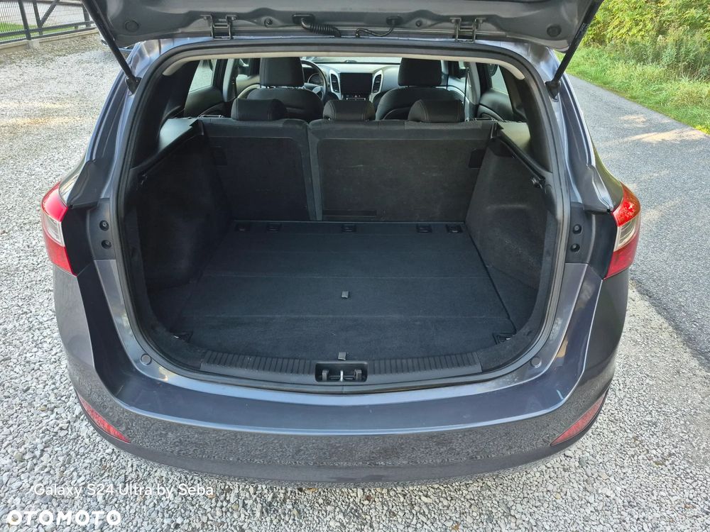 Hyundai i30 blue Kombi 1.6 CRDi DCT Style - 19