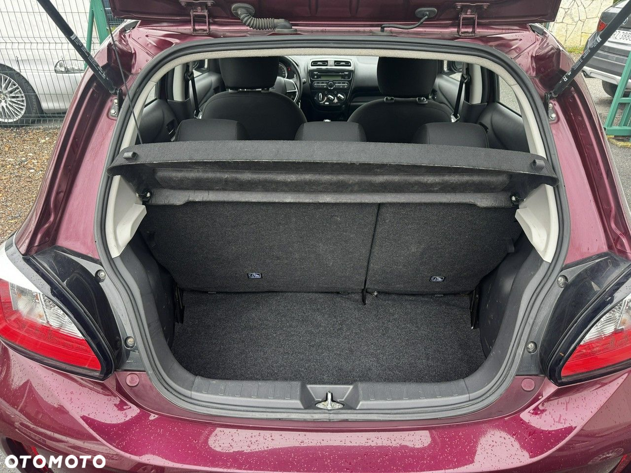 Mitsubishi Space Star - 13