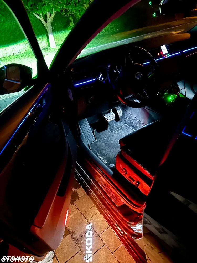 Skoda Superb 2.0 TDI 4x4 L&K DSG - 4