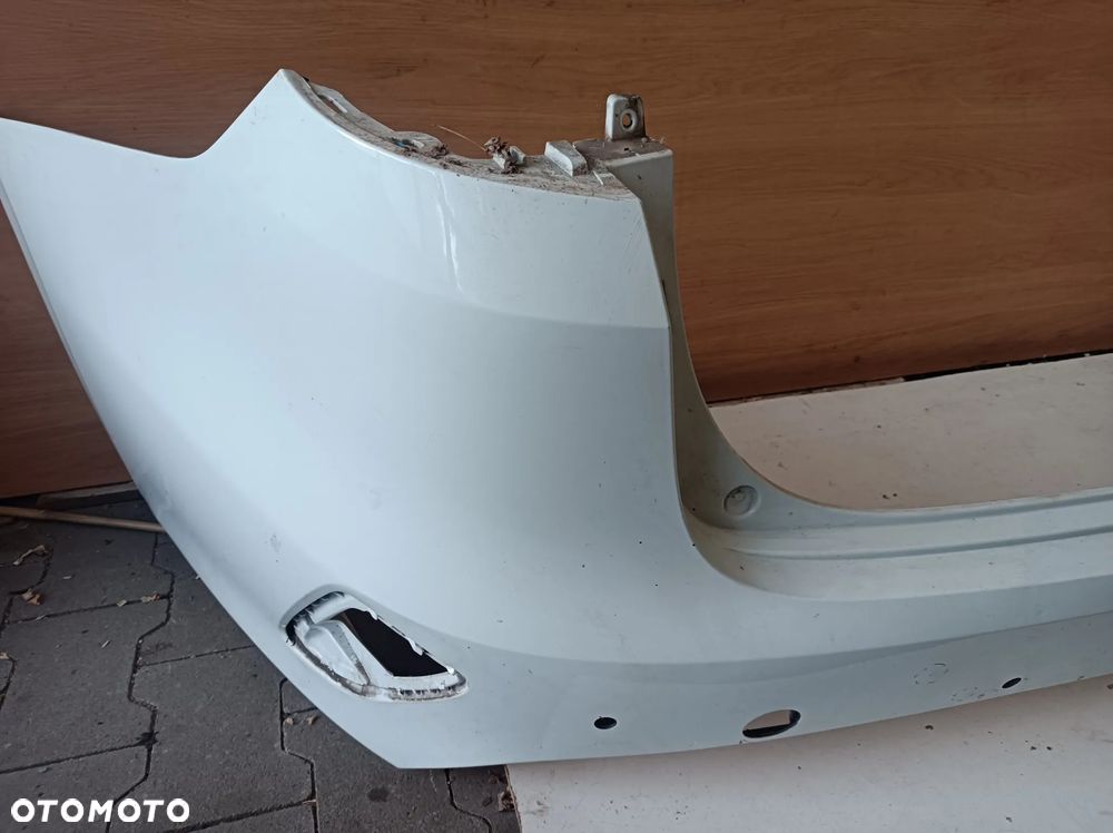 Zderzak tylny Kia Ceed III 18- PDC 86611J7300WD - 3