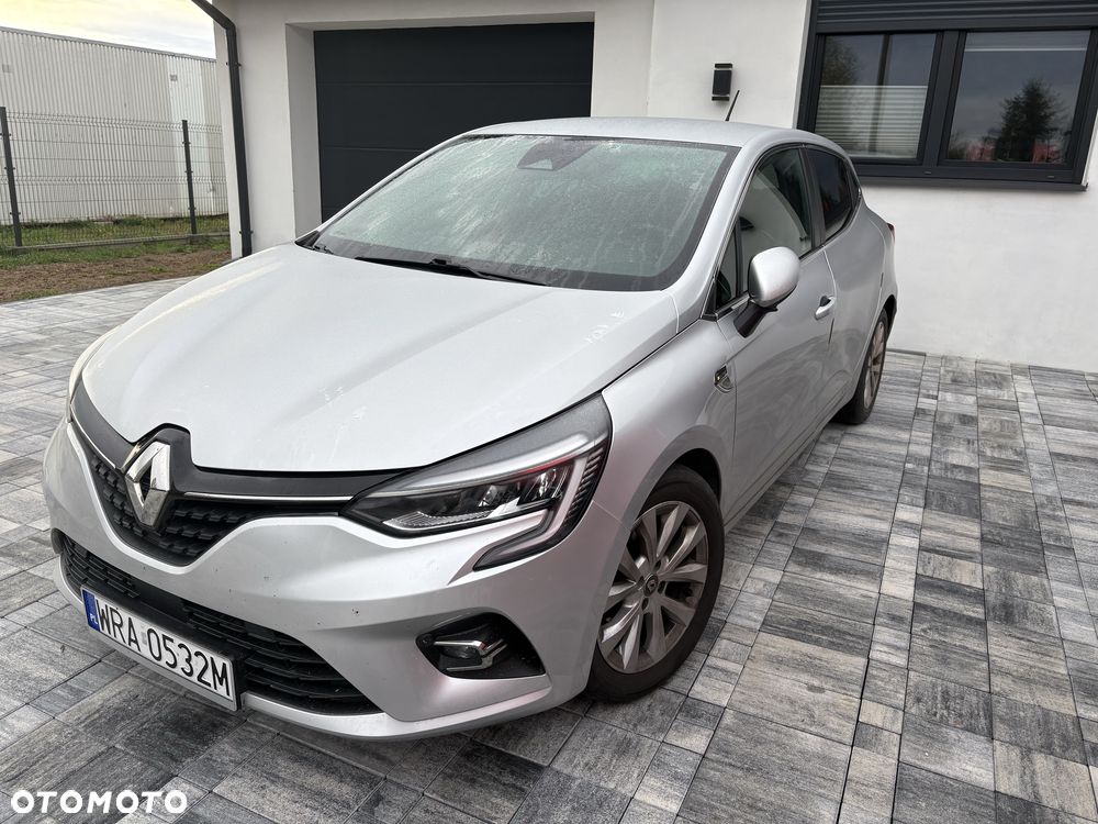 Renault Clio - 1