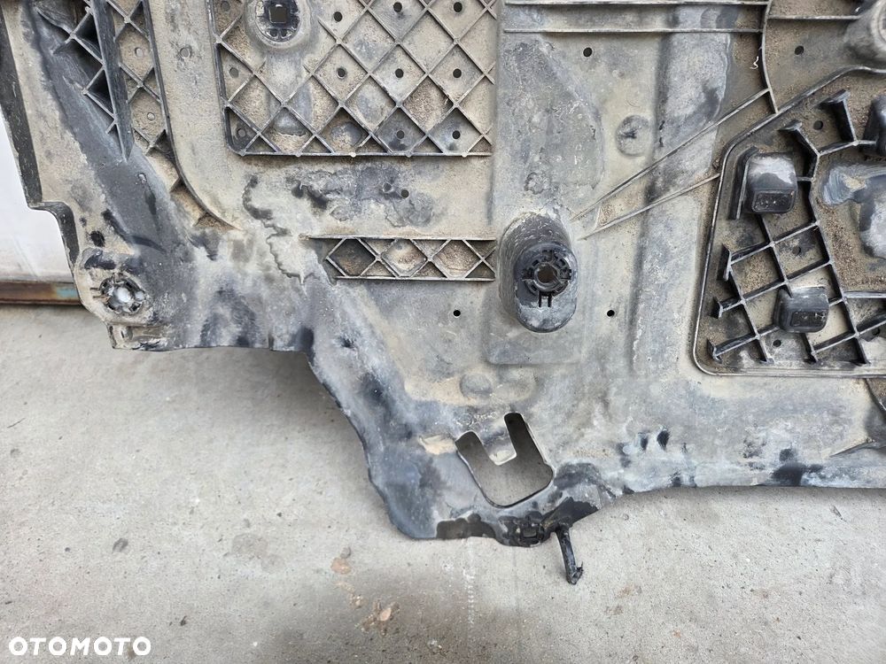 Osłona pod silnik Peugeot 208 II Elektryk - 12