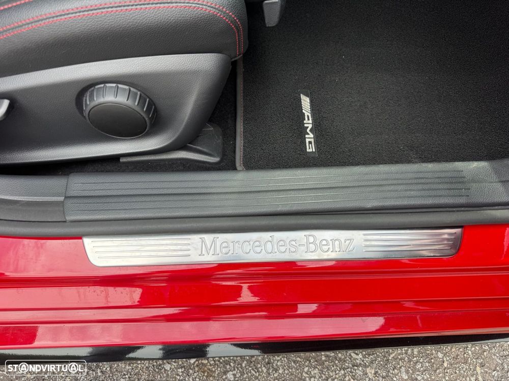 Mercedes-Benz CLA 220 d AMG Line Aut. — fotografia 35