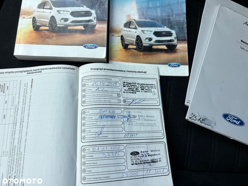 Ford Kuga 1.5 EcoBoost FWD ST-Line - 38
