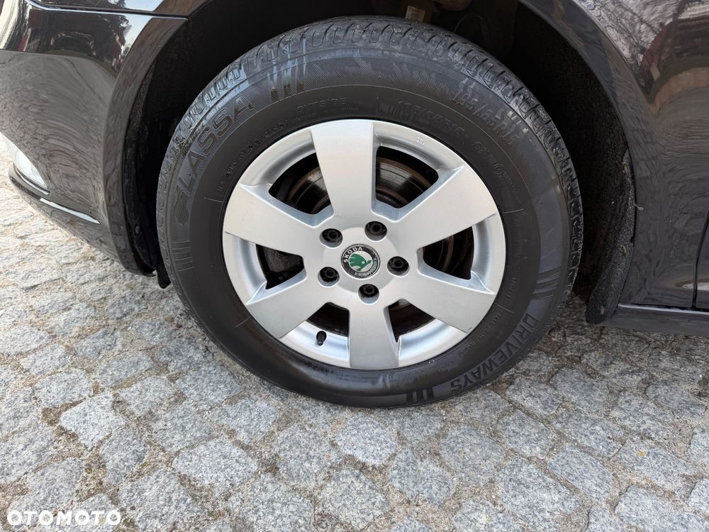 Skoda Octavia 1.4 TSI Ambiente Green tec - 29