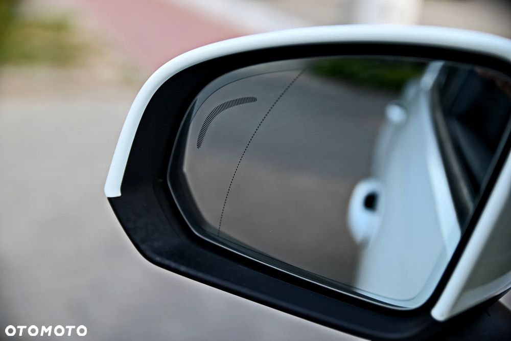 Volvo XC 40 T3 Geartronic Momentum Pro - 18