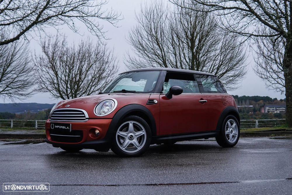 MINI 3 Portas Cooper D - 1