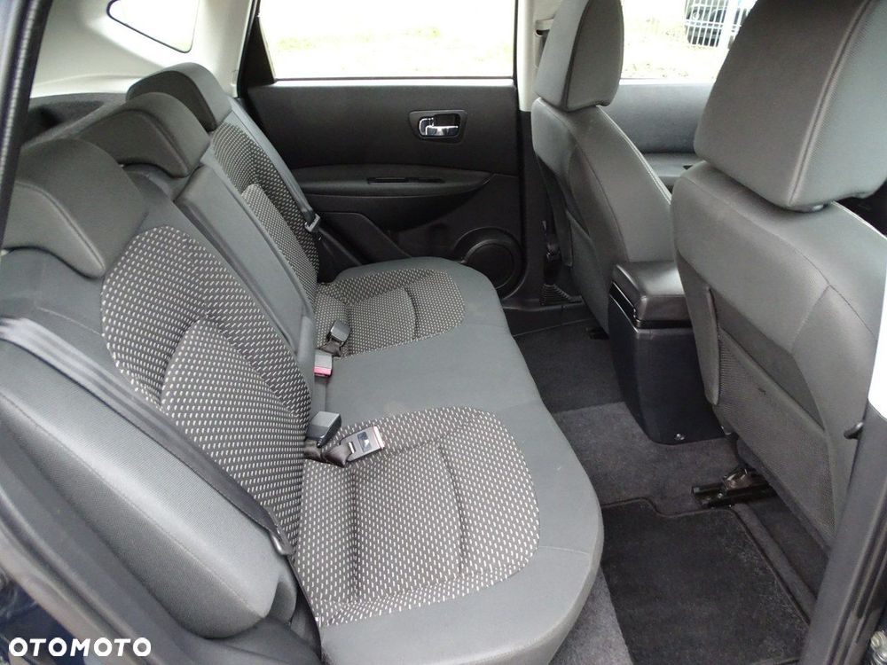 Nissan Qashqai - 12