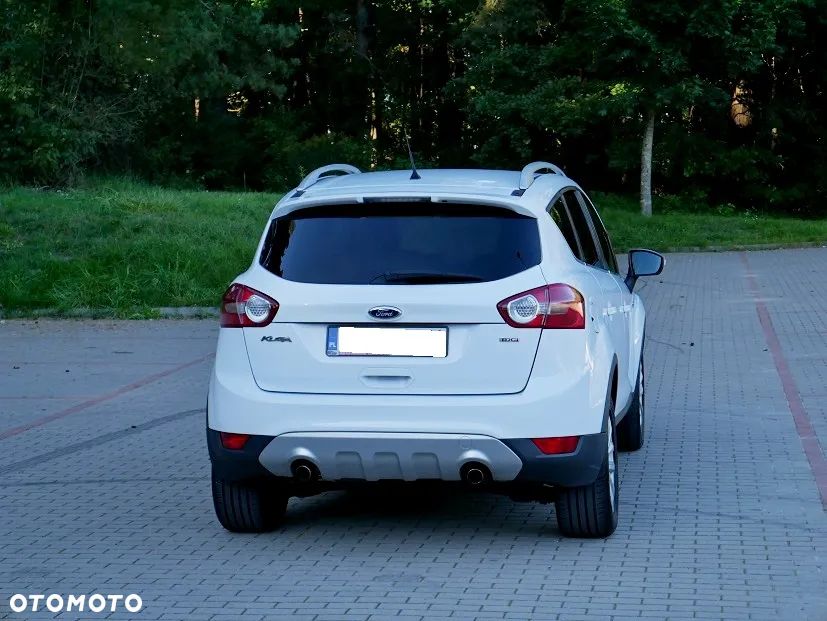 Ford Kuga 2.0 TDCi 4WD Titanium - 4