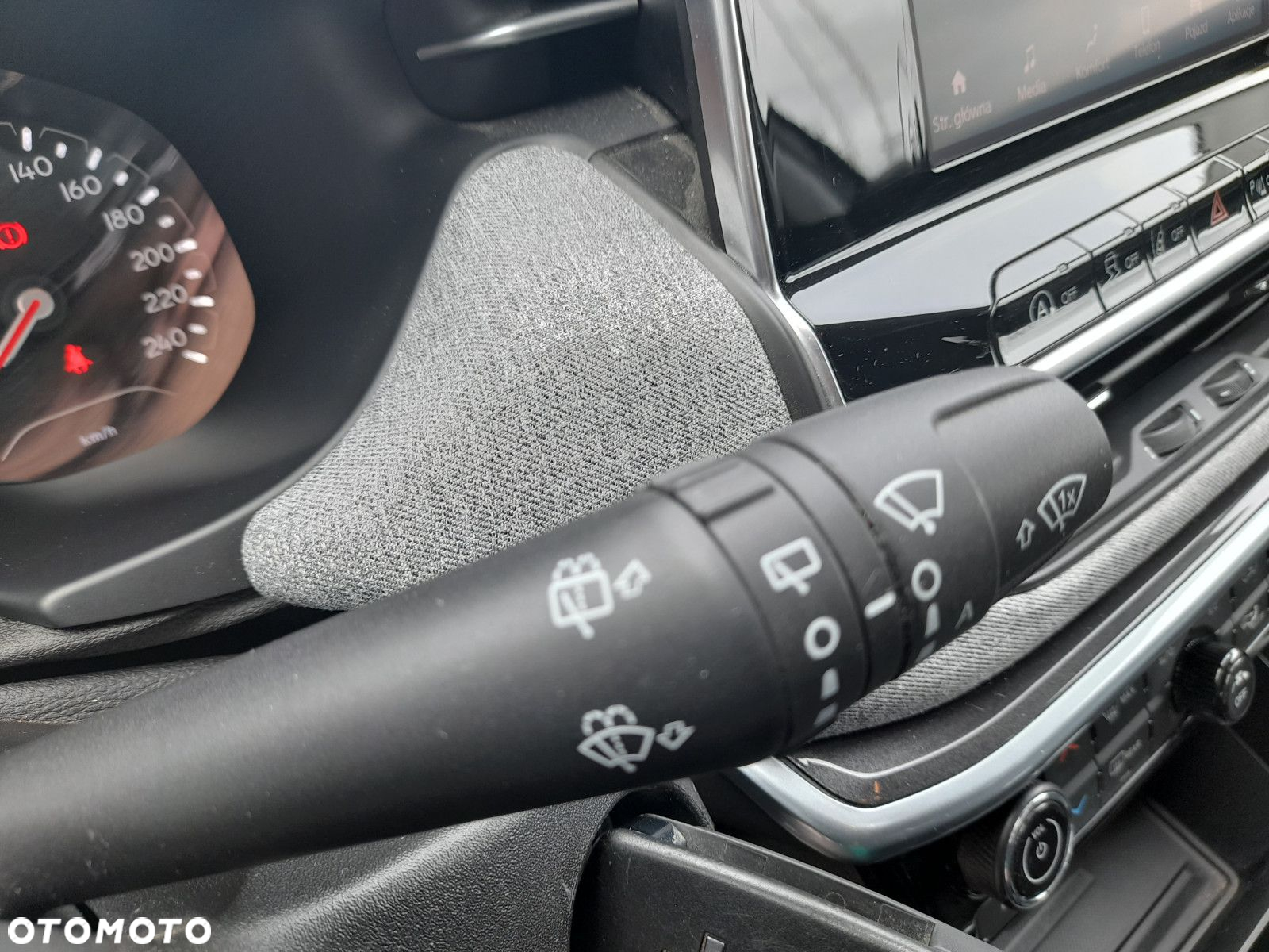 Jeep Compass - 14