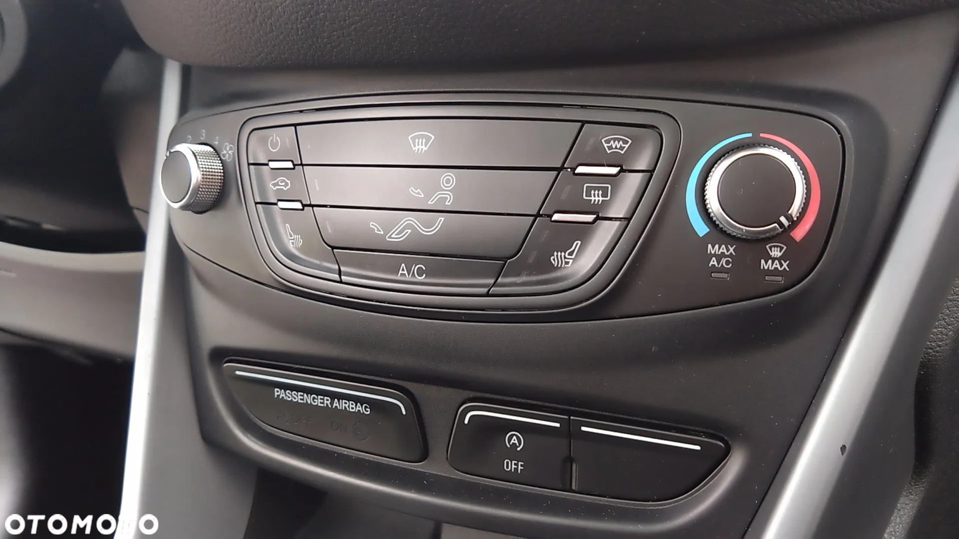 Ford B-MAX - 23