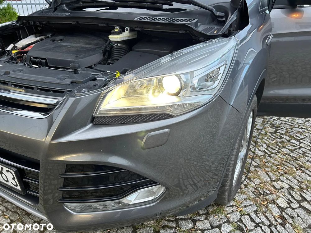 Ford Kuga 1.6 EcoBoost 4WD Titanium - 8
