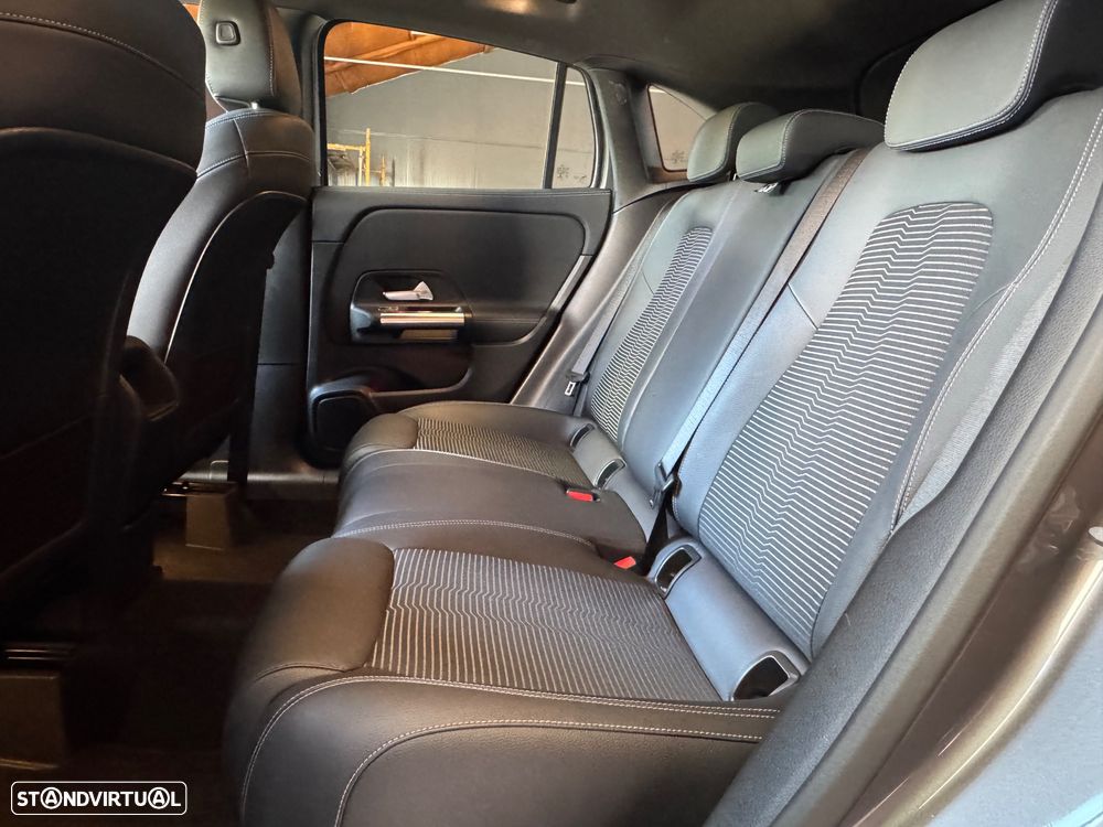 Mercedes-Benz GLA 200 7G-DCT Progressive - 22