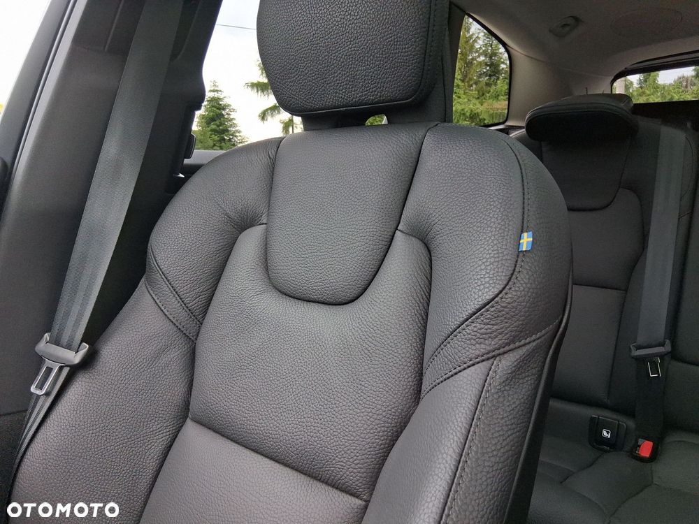 Volvo XC 60 - 18