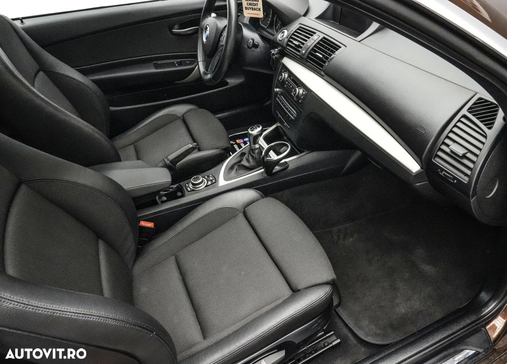 BMW Seria 1 118d DPF Edition Sport - 12