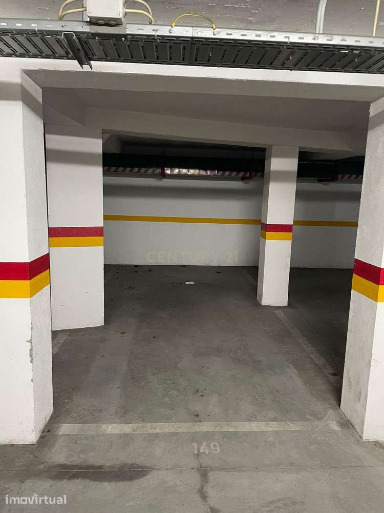 Estacionamento, lugar de garagem no Condomínio de São Domingos em Évor - Grande imagem: 5/6