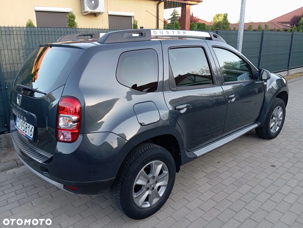 Dacia Duster 1.6 SCe Laureate S&S - 4