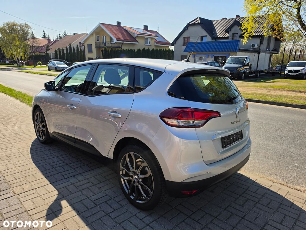 Renault Scenic - 4