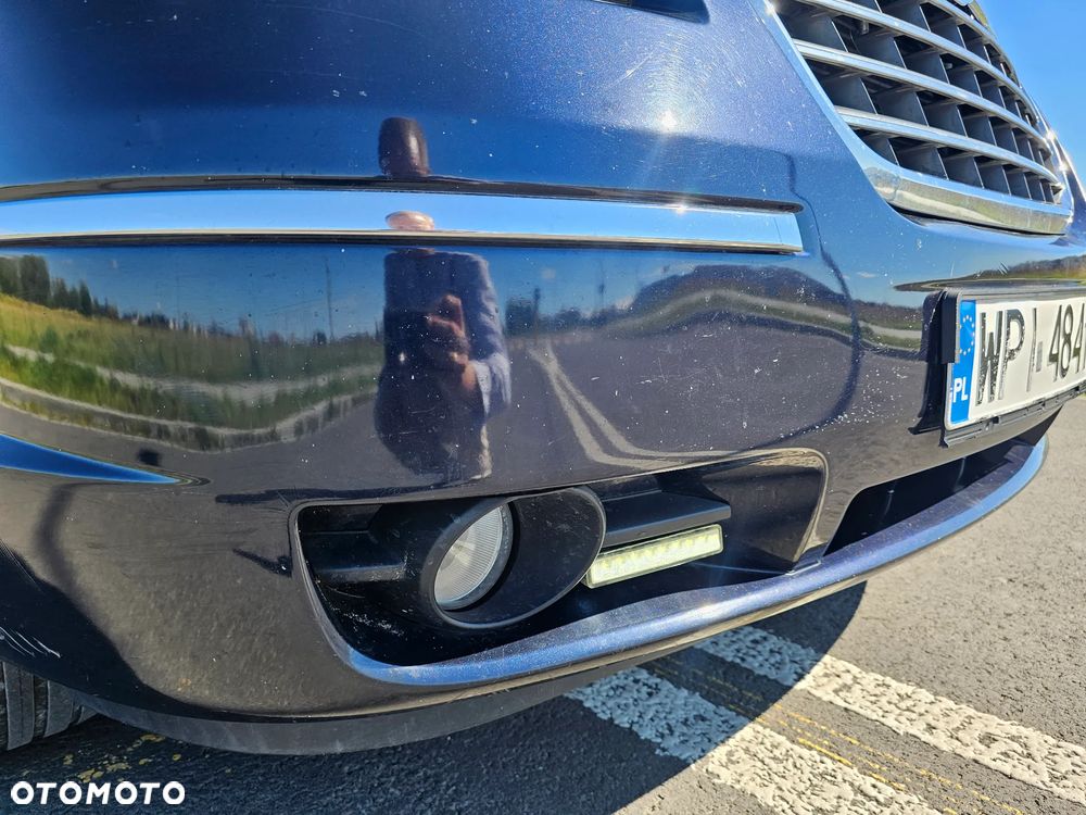 Chrysler Grand Voyager 2.8 CRD Limited - 21