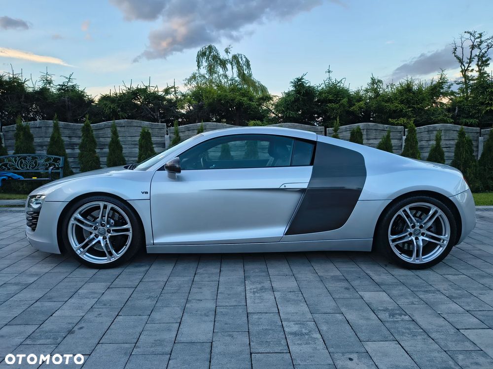 Audi R8 Coupé - 22