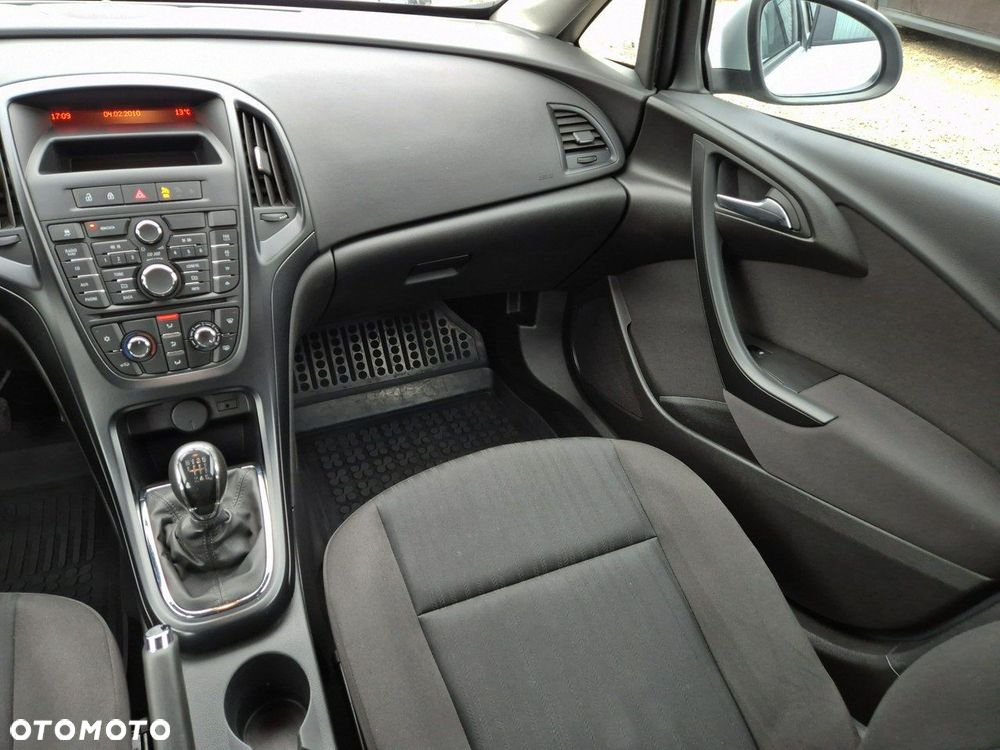 Opel Astra - 22