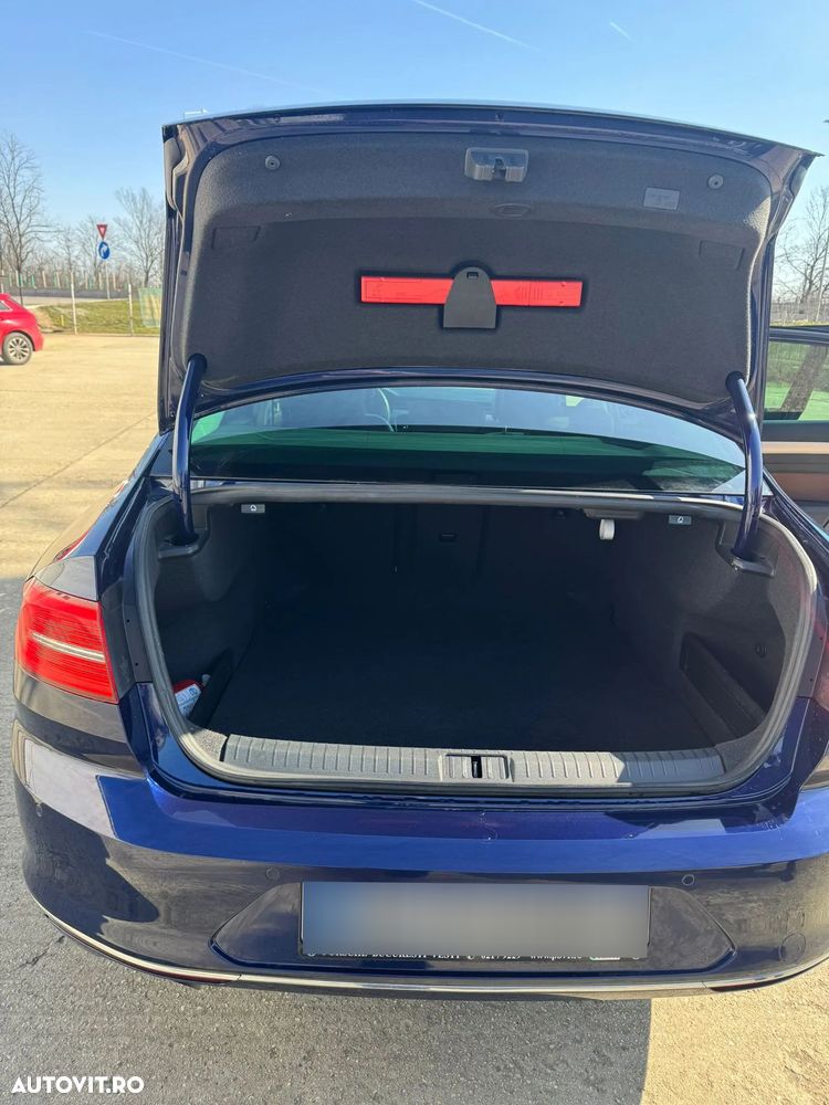 Volkswagen Passat 1.8 TSI Highline - 2